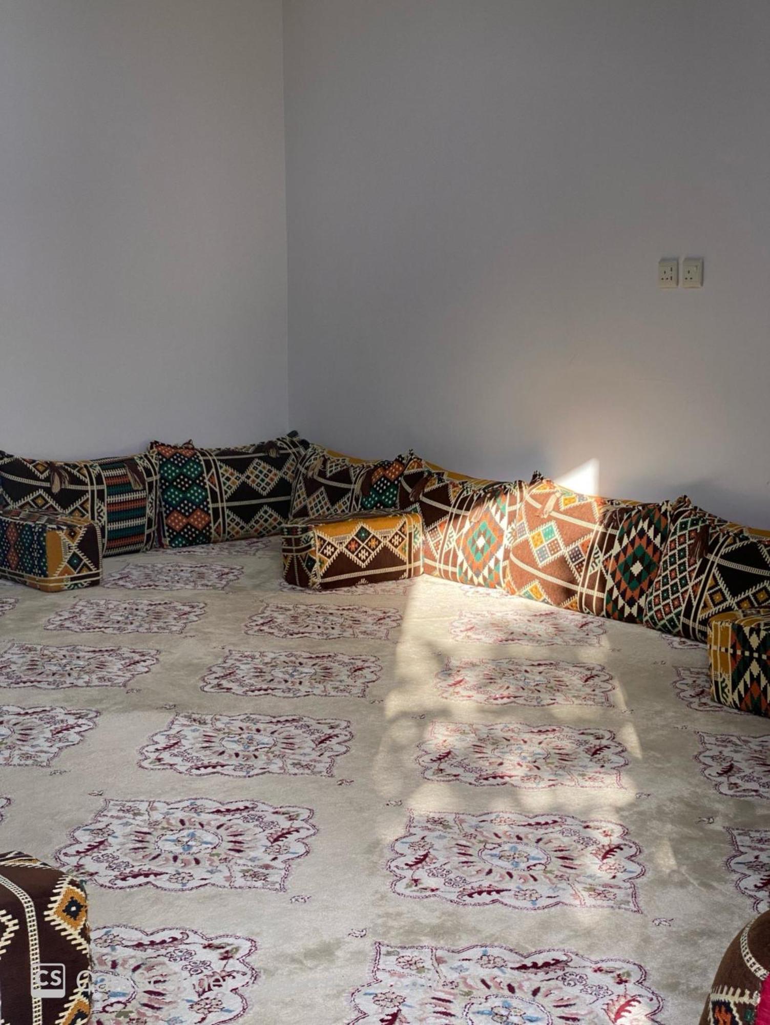 فيلا وشاليه الجبل الاحمر Al-'Ula Exterior foto